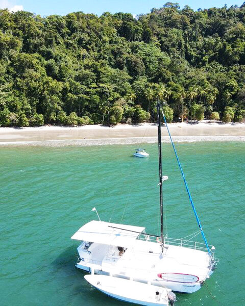 Catamaran Tour Costa Rica