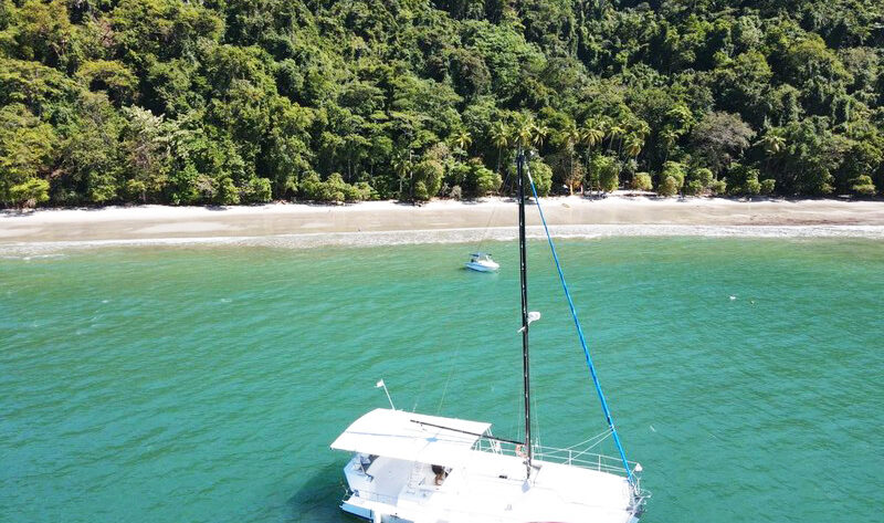 Catamaran Tour Costa Rica